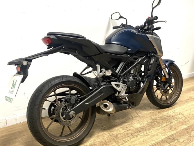 Comprar HONDA CB 125 R 2022 de segunda mano HONDA CB 125 R 2022 de segunda mano