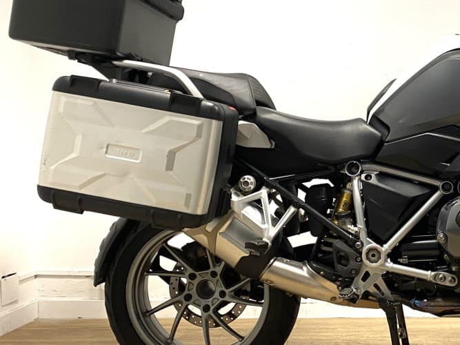 Comprar BMW R 1250 GS (IVA)(FULL EQUIP + 3 MALETAS) 2023 de segunda mano BMW R 1250 GS (IVA)(FULL EQUIP + 3 MALETAS) 2023 de segunda mano