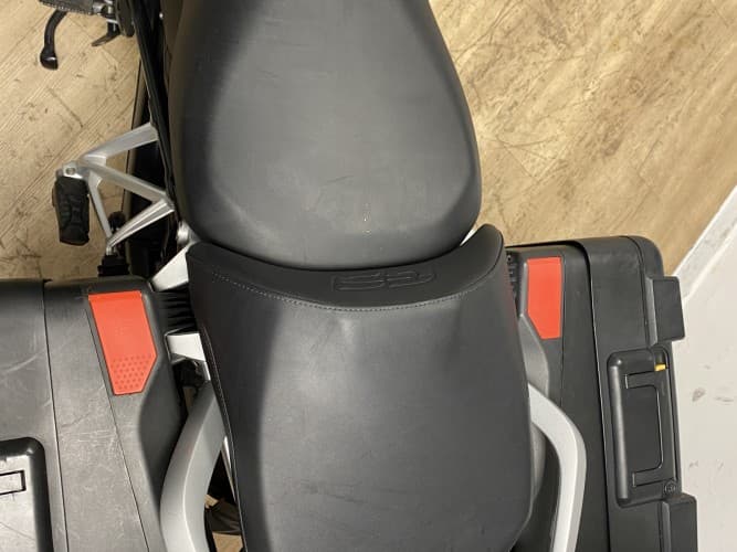 Comprar BMW R 1250 GS (IVA)(FULL EQUIP + 3 MALETAS) 2023 de segunda mano BMW R 1250 GS (IVA)(FULL EQUIP + 3 MALETAS) 2023 de segunda mano