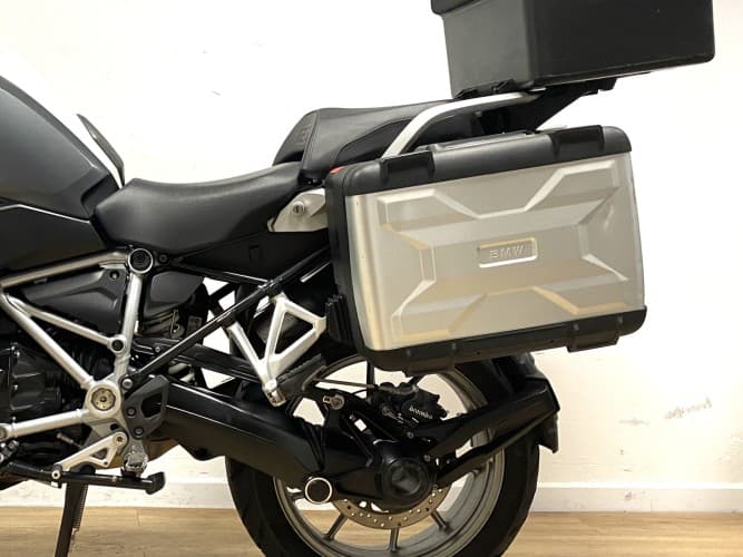 Comprar BMW R 1250 GS (IVA)(FULL EQUIP + 3 MALETAS) 2023 de segunda mano BMW R 1250 GS (IVA)(FULL EQUIP + 3 MALETAS) 2023 de segunda mano