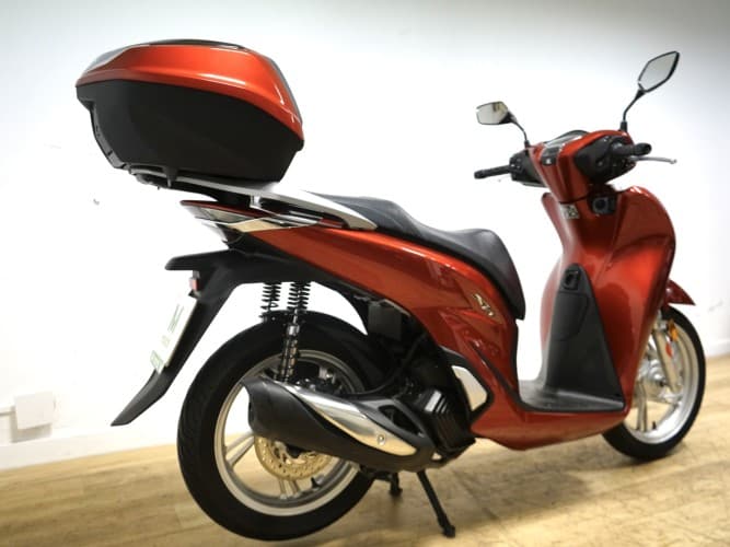 HONDA SH 125 2021 de segunda mano