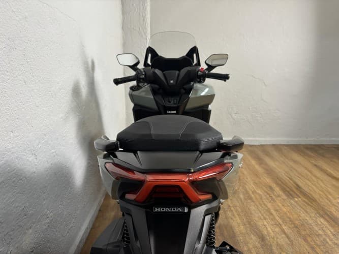 Comprar HONDA FORZA 350 2023 de segunda mano HONDA FORZA 350 2023 de segunda mano