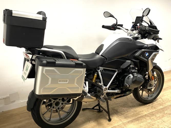 Comprar BMW R 1250 GS (3 MALETAS) 2023 de segunda mano BMW R 1250 GS (3 MALETAS) 2023 de segunda mano