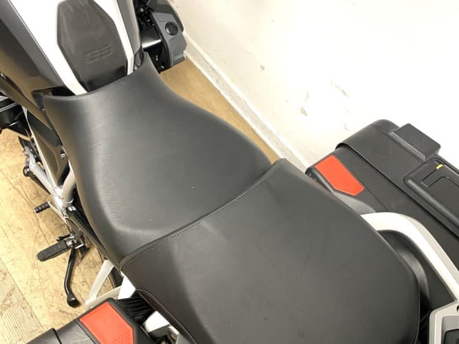 Comprar BMW R 1250 GS (3 MALETAS) 2023 de segunda mano BMW R 1250 GS (3 MALETAS) 2023 de segunda mano