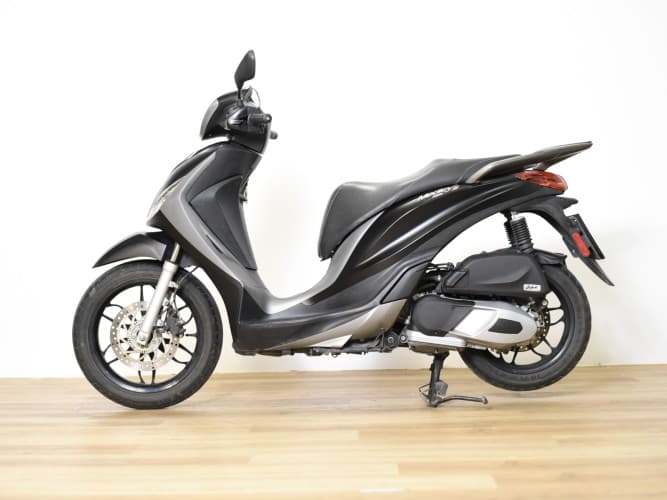 PIAGGIO MEDLEY 125 2022 de segunda mano