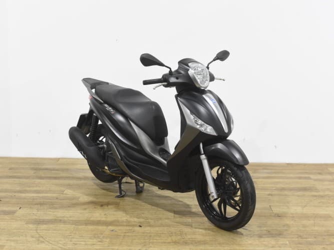 Comprar PIAGGIO MEDLEY 125 2022 de segunda mano PIAGGIO MEDLEY 125 2022 de segunda mano