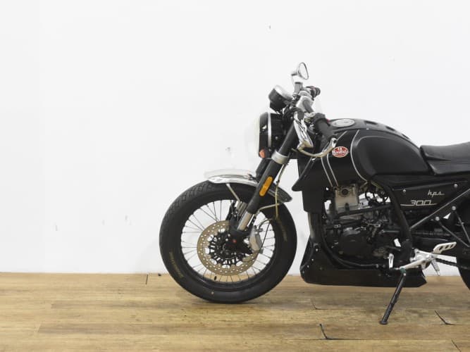 Comprar FB MONDIAL HPS 300 2020 de segunda mano FB MONDIAL HPS 300 2020 de segunda mano