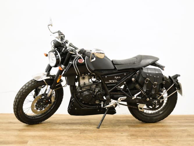 FB MONDIAL HPS 300 2022 de segunda mano