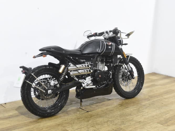 Comprar FB MONDIAL HPS 300 2021 de segunda mano FB MONDIAL HPS 300 2021 de segunda mano