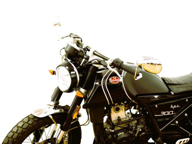 FB MONDIAL HPS 300 2018 de segunda mano