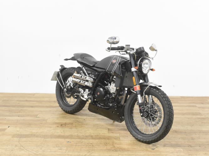 FB MONDIAL HPS 300 2018 de segunda mano