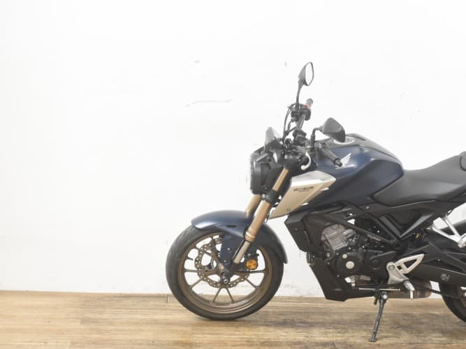 HONDA CB 125 R 2021 de segunda mano