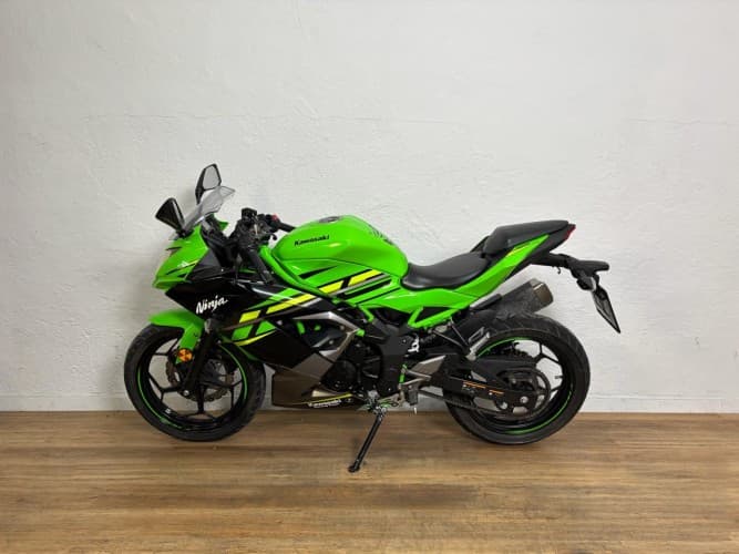 Comprar KAWASAKI NINJA 125 2019 de segunda mano KAWASAKI NINJA 125 2019 de segunda mano