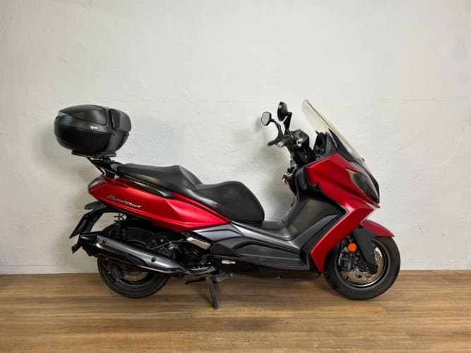 Comprar KYMCO SUPER DINK 350 2018 de segunda mano KYMCO SUPER DINK 350 2018 de segunda mano