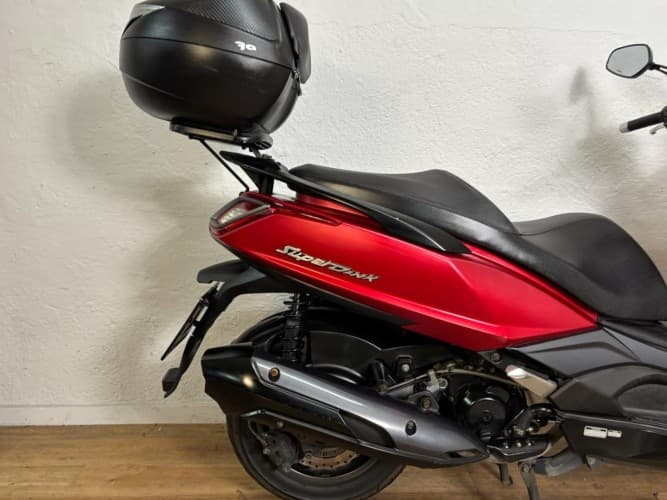 Comprar KYMCO SUPER DINK 350 2018 de segunda mano KYMCO SUPER DINK 350 2018 de segunda mano