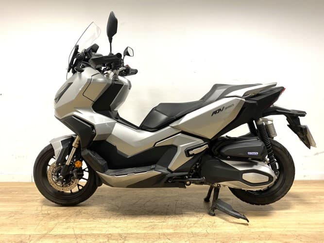Comprar HONDA ADV 350 2022 de segunda mano HONDA ADV 350 2022 de segunda mano
