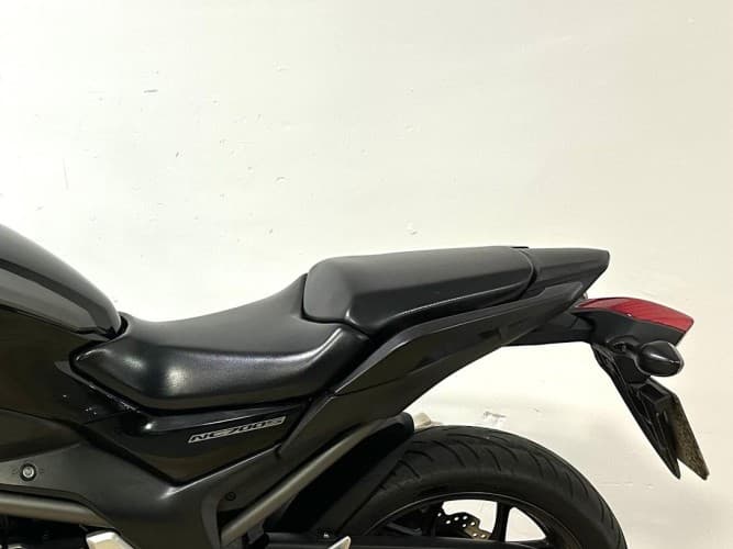 Comprar HONDA NC 700 S (A2) 2014 de segunda mano HONDA NC 700 S (A2) 2014 de segunda mano