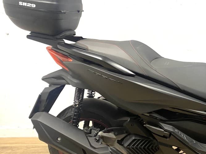 Comprar HONDA FORZA 125 2023 de segunda mano HONDA FORZA 125 2023 de segunda mano