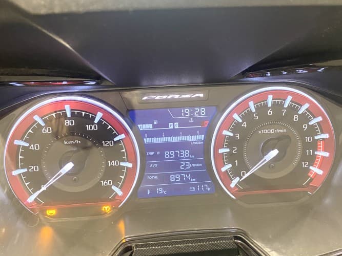 Comprar HONDA FORZA 125 2023 de segunda mano HONDA FORZA 125 2023 de segunda mano