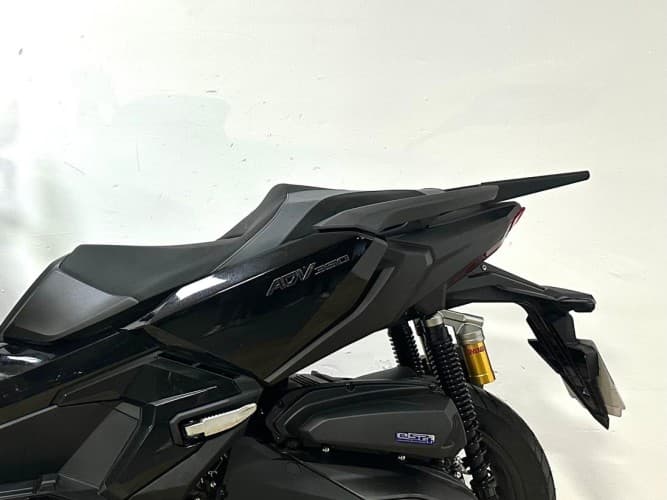 Comprar HONDA ADV 350 2025 de segunda mano HONDA ADV 350 2025 de segunda mano