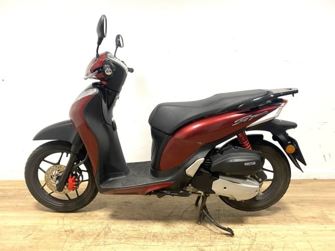 Comprar HONDA SH 125 MODE 2017 de segunda mano HONDA SH 125 MODE 2017 de segunda mano