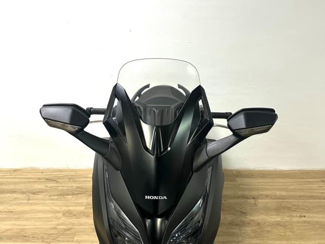 Comprar HONDA FORZA 125 2022 de segunda mano HONDA FORZA 125 2022 de segunda mano