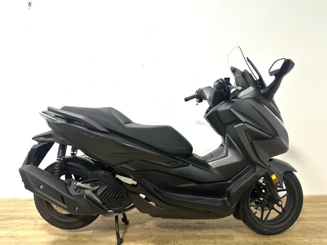 Comprar HONDA FORZA 125 2022 de segunda mano HONDA FORZA 125 2022 de segunda mano