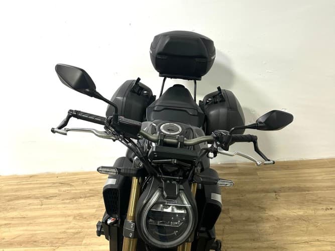 Comprar HONDA CB 650 R (A2)(E-CLUTCH) 2024 de segunda mano HONDA CB 650 R (A2)(E-CLUTCH) 2024 de segunda mano