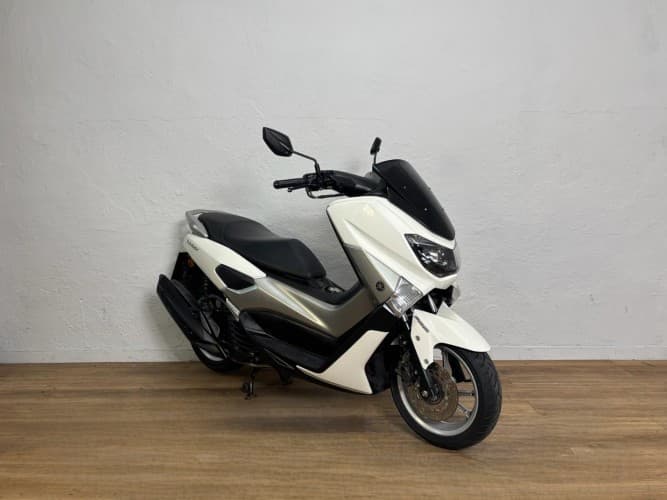 Comprar YAMAHA NMAX 125 2018 de segunda mano YAMAHA NMAX 125 2018 de segunda mano