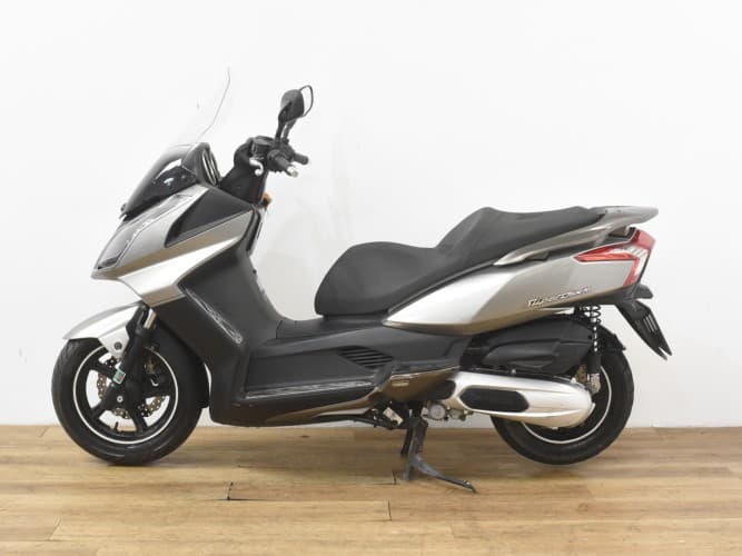 Comprar KYMCO SUPER DINK 125 2015 de segunda mano KYMCO SUPER DINK 125 2015 de segunda mano