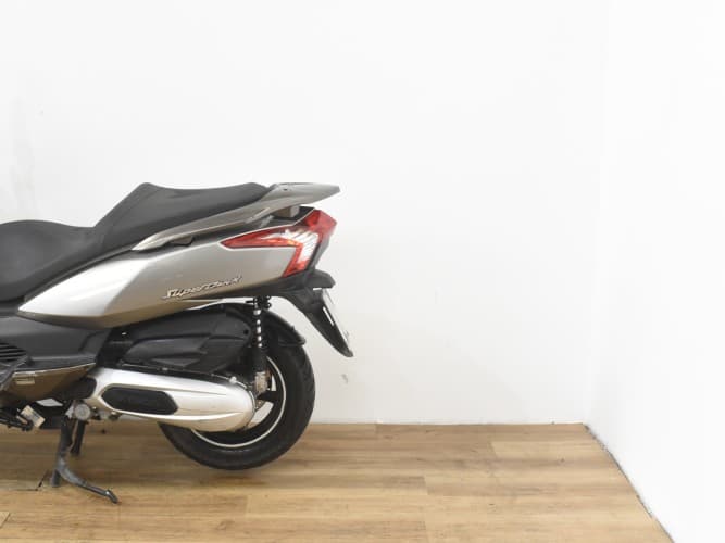 Comprar KYMCO SUPER DINK 125 2015 de segunda mano KYMCO SUPER DINK 125 2015 de segunda mano