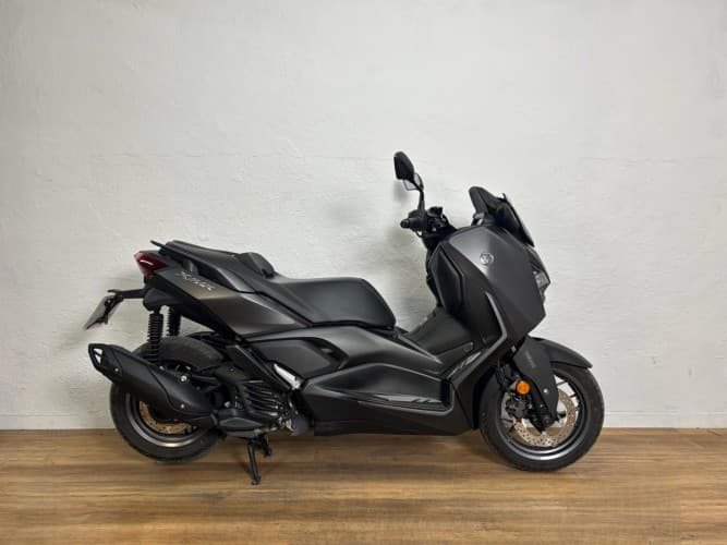 Comprar YAMAHA XMAX 125 2023 de segunda mano YAMAHA XMAX 125 2023 de segunda mano