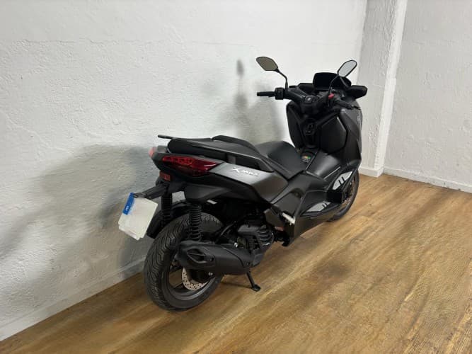 Comprar YAMAHA XMAX 125 2023 de segunda mano YAMAHA XMAX 125 2023 de segunda mano