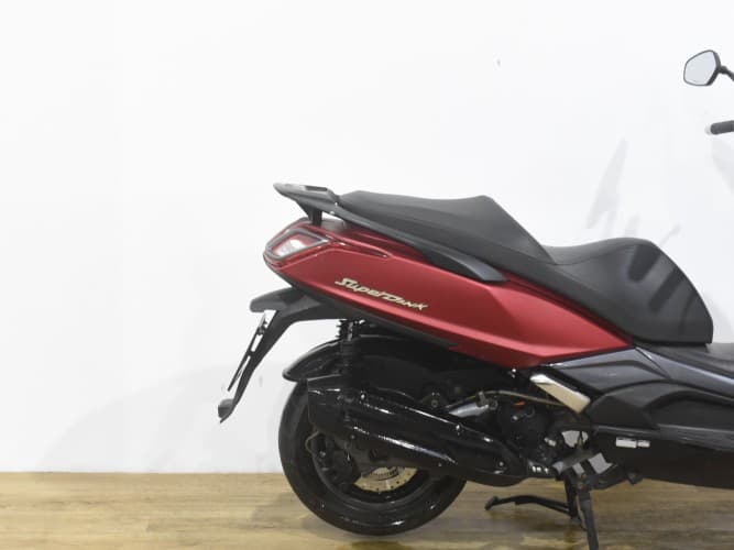 Comprar KYMCO SUPER DINK 125 2019 de segunda mano KYMCO SUPER DINK 125 2019 de segunda mano