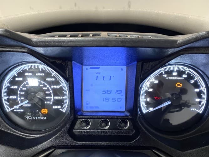 Comprar KYMCO GRAND DINK 300 2017 de segunda mano KYMCO GRAND DINK 300 2017 de segunda mano