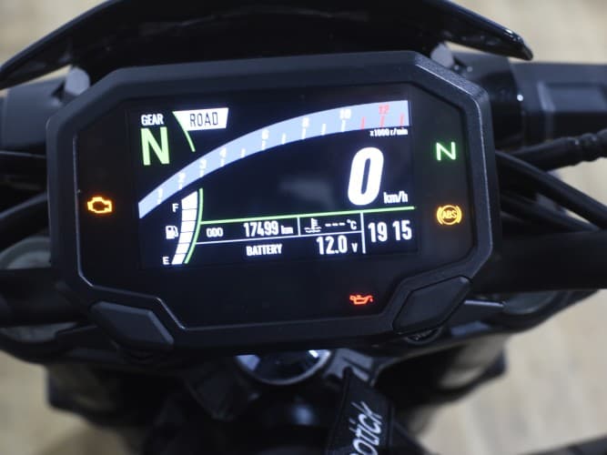 Comprar KAWASAKI Z 900 (A2) 2020 de segunda mano KAWASAKI Z 900 (A2) 2020 de segunda mano