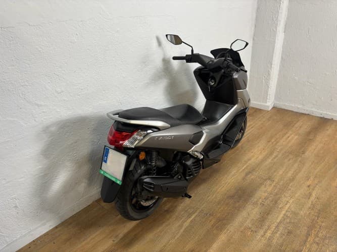 Comprar YAMAHA NMAX 125 2017 de segunda mano YAMAHA NMAX 125 2017 de segunda mano