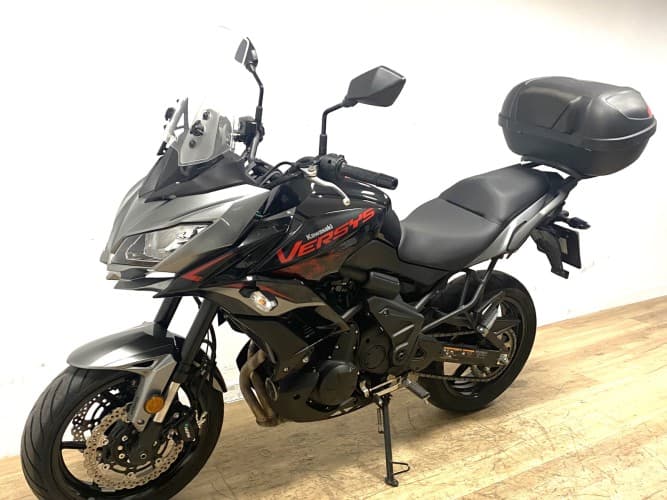 Comprar KAWASAKI VERSYS 650 2021 de segunda mano KAWASAKI VERSYS 650 2021 de segunda mano