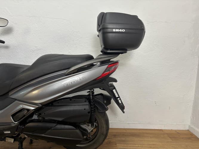 Comprar KYMCO GRAND DINK 300 2020 de segunda mano KYMCO GRAND DINK 300 2020 de segunda mano