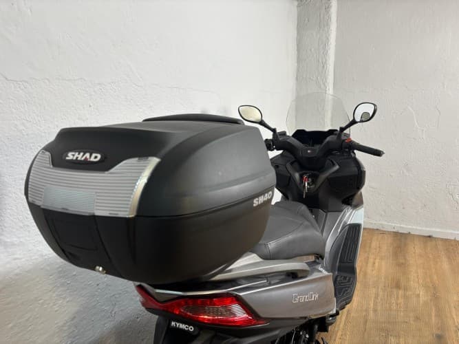 Comprar KYMCO GRAND DINK 300 2020 de segunda mano KYMCO GRAND DINK 300 2020 de segunda mano