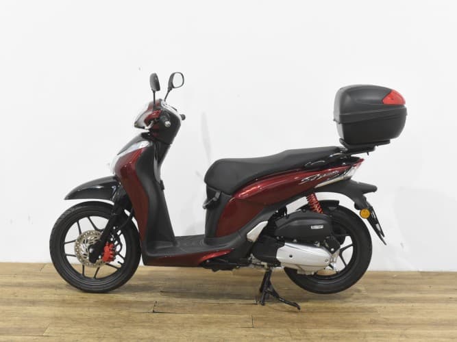 Comprar HONDA SH 125 (MODE) 2017 de segunda mano HONDA SH 125 (MODE) 2017 de segunda mano