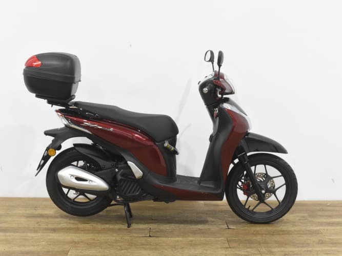 Comprar HONDA SH 125 (MODE) 2017 de segunda mano HONDA SH 125 (MODE) 2017 de segunda mano