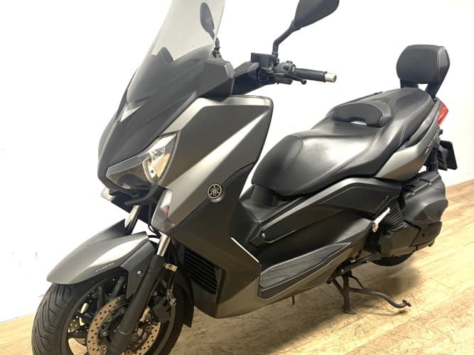 Comprar YAMAHA XMAX 400 2014 de segunda mano YAMAHA XMAX 400 2014 de segunda mano