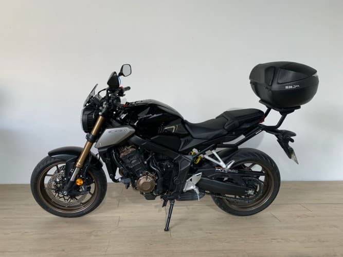Comprar HONDA CB 650 R (A) 2019 de segunda mano HONDA CB 650 R (A) 2019 de segunda mano