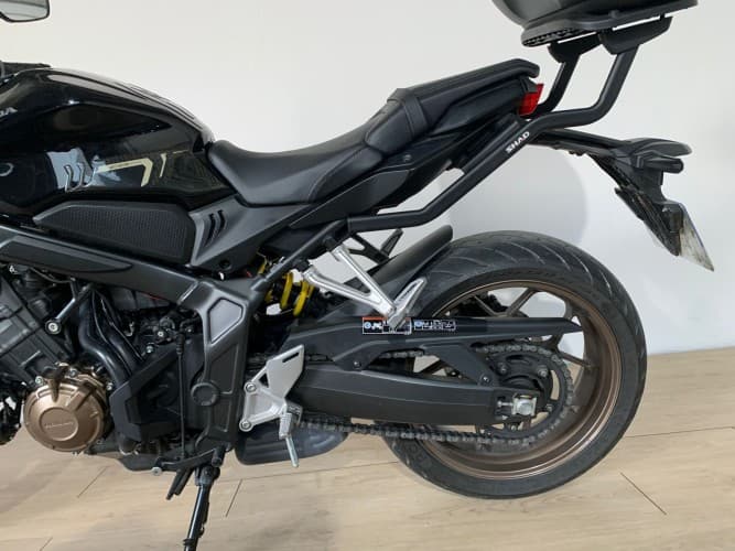 Comprar HONDA CB 650 R (A) 2019 de segunda mano HONDA CB 650 R (A) 2019 de segunda mano