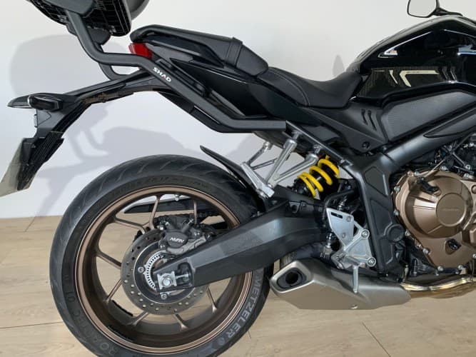 Comprar HONDA CB 650 R (A) 2019 de segunda mano HONDA CB 650 R (A) 2019 de segunda mano