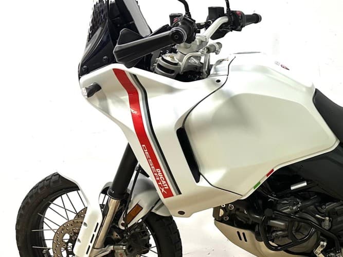 DUCATI DESERT X 2022 de segunda mano