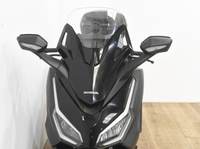 Comprar HONDA FORZA 350 2023 de segunda mano HONDA FORZA 350 2023 de segunda mano