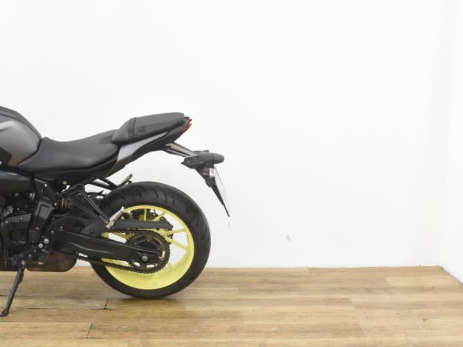 Comprar YAMAHA MT-07 (A2) 2018 de segunda mano YAMAHA MT-07 (A2) 2018 de segunda mano