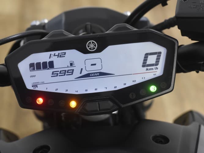 Comprar YAMAHA MT-07 (A2) 2018 de segunda mano YAMAHA MT-07 (A2) 2018 de segunda mano